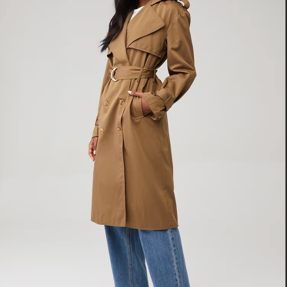 Halle Trench Coat In Tan - Picture 5 of 10
